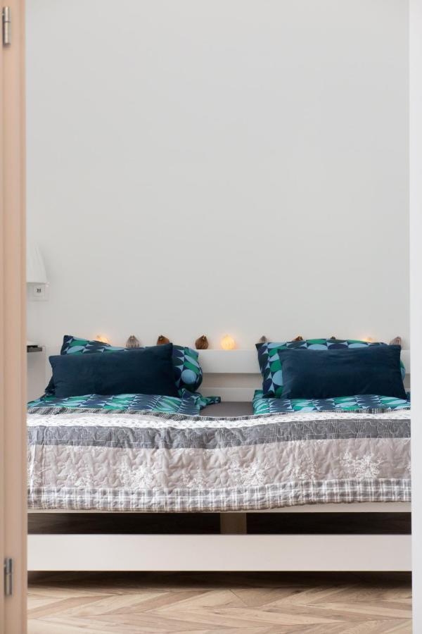 Apartament Magia Miasta Apartment เยเลเนียกูรา ภายนอก รูปภาพ