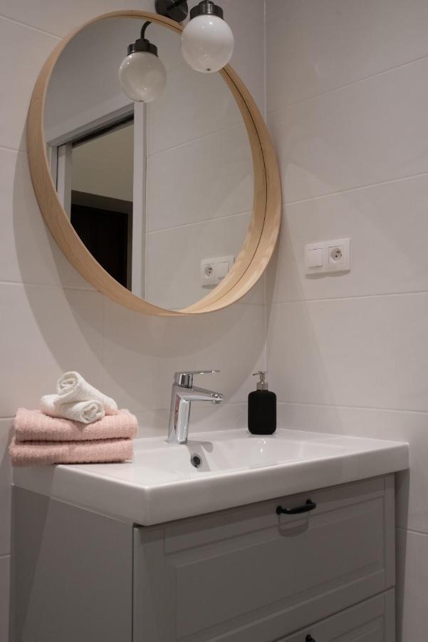 Apartament Magia Miasta Apartment เยเลเนียกูรา ภายนอก รูปภาพ