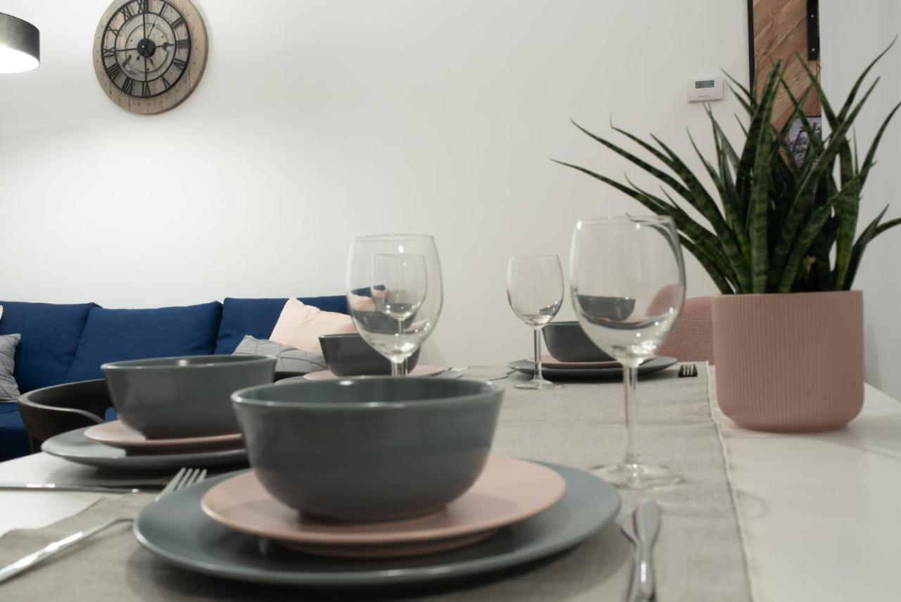 Apartament Magia Miasta Apartment เยเลเนียกูรา ภายนอก รูปภาพ